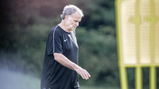 Marcelo Bielsa durante una práctica de la selección de Uruguay, el 26 de junio de 2024.