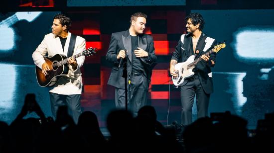 Julio Ramírez, Jesús Navarro y Gilberto 'Bibi' Marín, de la banda Reik, en un concierto en Estados Unidos el 29 de junio de 2024.