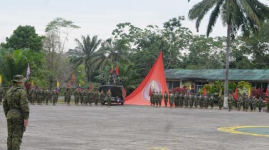 Ceremonia de posesión de Marco Guerrón como Comandante del Frente Militar Napo.