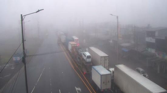 Tramo cerrado en la vía Alóag-Santo Domingo, el 11 de julio de 2024.