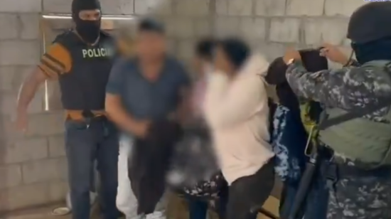 A bordo de camionetas, antisociales secuestraron a cuatro personas en Quevedo
