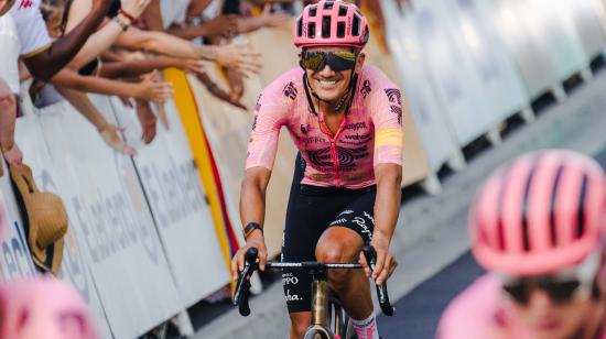 Richard Carapaz subirá al podio como rey de la montaña del Tour de Francia, el 19 de juio de 2024.