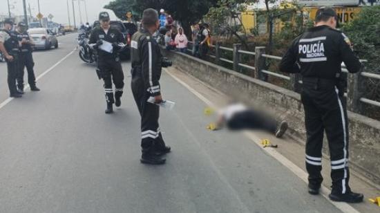 Un supuesto delincuente murió tras enfrentarse a un miembro de la Policía Nacional