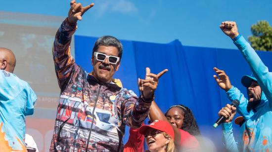 Maduro llama "nazi fascista" a Milei y ataca a medios internacionales en Venezuela