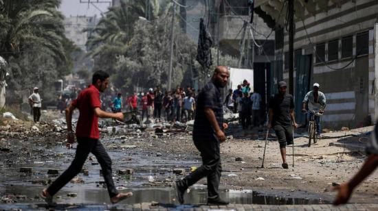 Ataque del ejército israelí en la zona Deir Al Balah Town, en Gaza. 27 de julio de 2024