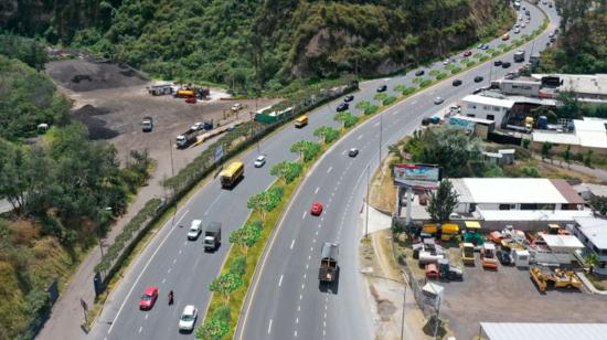 Quito: En este horario se realizarán controles de velocidad en la avenida Simón Bolívar, este 1 de agosto