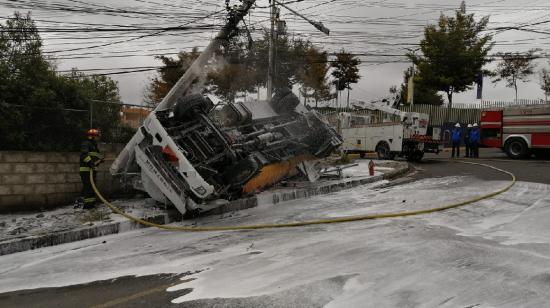 Accidente de camión de combustible en Ambato