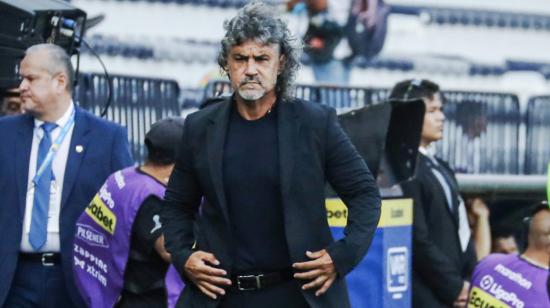 Leonel Álvarez, director técnico de Emelec, en el partido ante Deportivo Cuenca, 4 de agosto del 2024.