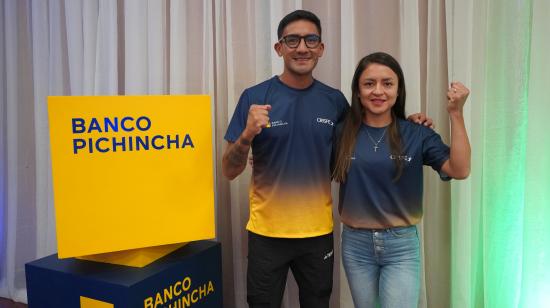 Daniel Pintado y Glenda Morejón, durante un conversatorio en Quito, el 15 de agosto de 2024.