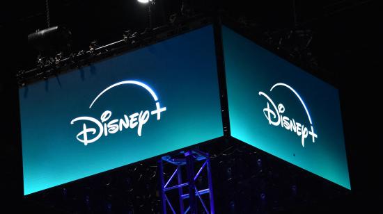 Logo de Disney+ expuesto en la Comic-Con San Diego en julio de 2024.