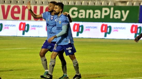 Adolfo Muñoz celebra su gol en el partido de Macará ante Deportivo Cuenca, el 23 de agosto de 2024.