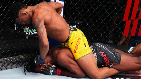 Michael Morales, durante su pelea ante Neil Magny en Las Vegas, el 25 de agosto de 2024.