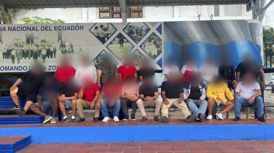 Fotografía publicada el 24 de agosto de 2024 por la Policía Nacional con los detenidos en la narcofiesta de Milagro, y que serían parte del grupo criminal Los Águilas.