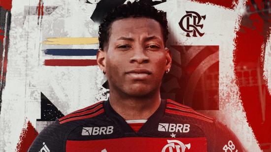 Imagen de Gonzalo Plata con la camiseta de Flamengo, luego de ser anunciado como el nuevo fichaje el 30 de agosto de 2024.