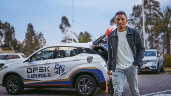 Ángel Mena, ofensivo ecuatoriano, arribó a la Casa de la Selección, el domingo 1 de septiembre