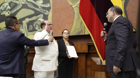 Eduardo Franco, exabogado de Jorge Glas, se posesiona como vocal suplente del Consejo de Participación