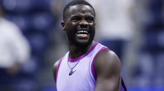 El tenista estadounidense Frances Tiafoe festeja su triunfo en el US Open, el martes 3 de septiembre de 2024.