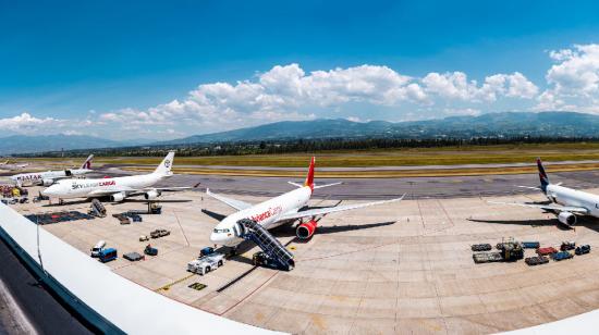 Aeropuerto de Quito reprograma vuelos el sábado 7 de septiembre por mantenimiento