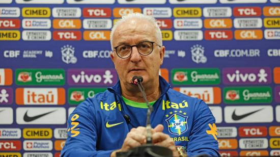 Dorival Júnior, durante una conferencia de prensa en Curitiba, Brasil, el jueves 5 de septiembre de 2024.