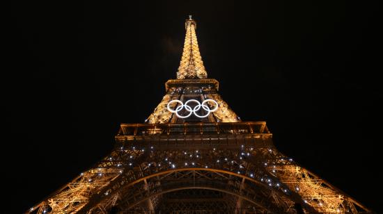 La Torre Eiffel con los anillos olímpicos, el pasado 26 de julio de 2024.