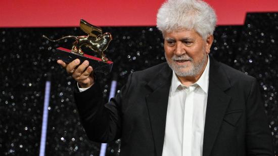 Pedro Almodovar es el primer español en ganar el León de Oro del Festival de Venecia.