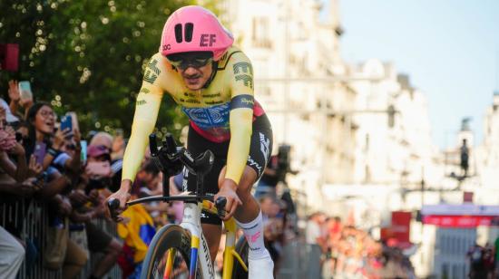 Richard Carapaz durante la contrarreloj de la Etapa 21 de la Vuelta a España, el domingo 8 de septiembre de 2024.