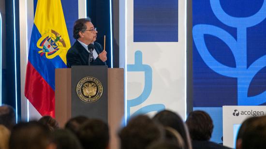 Gustavo Petro se retracta en su propuesta para rebajar la edad de jubilación en Colombia