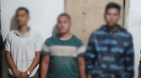 Tres supuestos miembros de ´Los Águilas' fueron detenidos en delito flagrante.