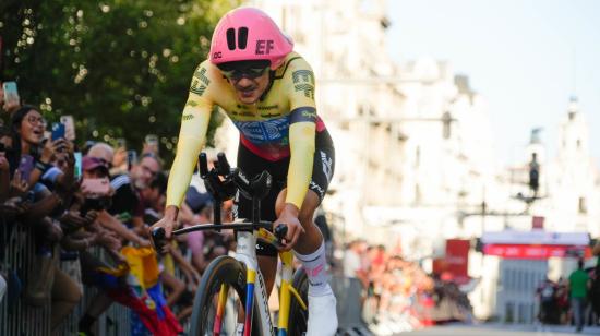 Richard Carapaz durante la Etapa 21 de la Vuelta a España, el domingo 8 de septiembre de 2024.