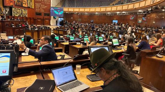 El Pleno de la Asamblea se reúne este 24 de septiembre de 2024 para abordar la situación de la vicepresidenta, Verónica Abad.