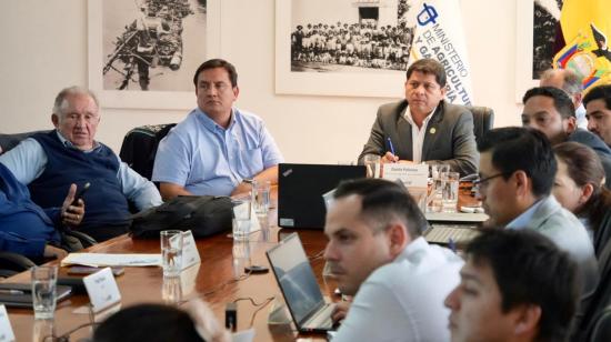 Ministro de Agricultura, Danilo Palacios, reunido con miembros del Consejo Consultivo de la cadena de maíz amarillo duro, el 24 de septiembre de 2024.