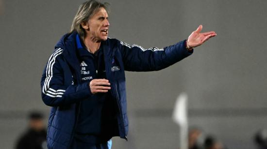 Ricardo Gareca dirige un partido con la selección chilena por las Eliminatorias sudamericanas, en Buenos Aires, el 5 de septiembre de 2024.