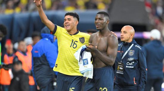 Kendry Paéz y Moisés Caicedo, durante el partido de Ecuador ante Uruguay, el 12 de septiembre de 2024.