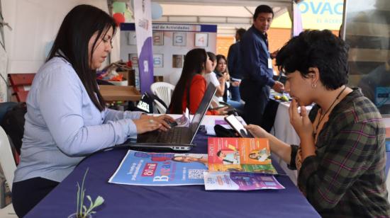 Inscripciones para las becas TIC Ecuador de la Senescyt se extienden en octubre