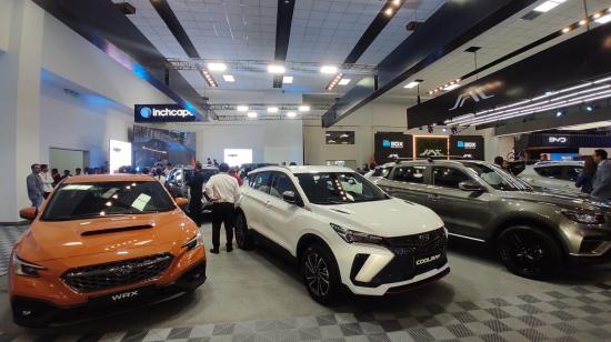 Exhibición de carros en el evento Automundo 2024, celebrado en Quito, entre finales de agosto y principios de septiembre.