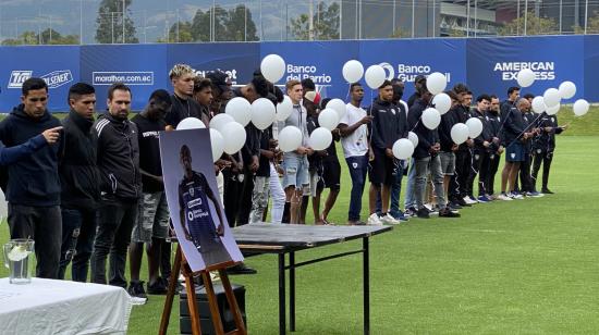 Independiente del Valle rinde un homenaje a Roberto Cabezas, en su complejo deportivo, el martes 8 de octubre de 2024.