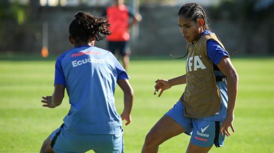 La selección femenina de Ecuador Sub cumplió su primer entrenamiento en República Dominicana, el 13 de octubre de 2024.