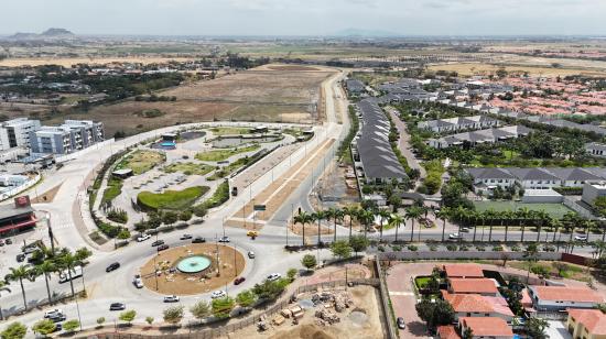 Fase 1 del tramo vial 7 del del corredor institucional de comercio y servicio Miguel Yúnez Zagia.