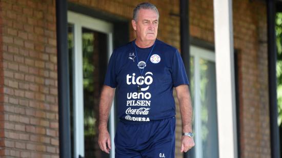 Gustavo Alfaro, durante un entrenamiento con Paraguay, el 12 de octubre de 2024.