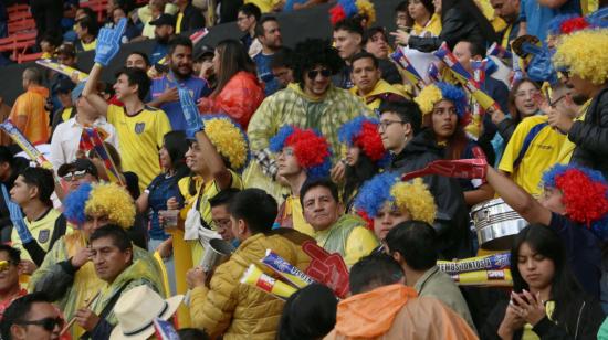 Hinchas durante el partido entre Ecuador y Paraguay por la Fecha 9 de Eliminatorias, 10 de octubre de 2024.