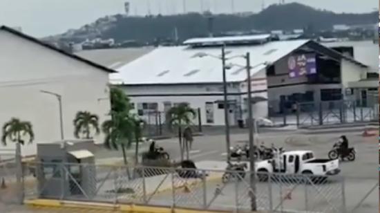 Tres sentenciados a 34 años de cárcel por mortal asalto en el aeropuerto de Guayaquil