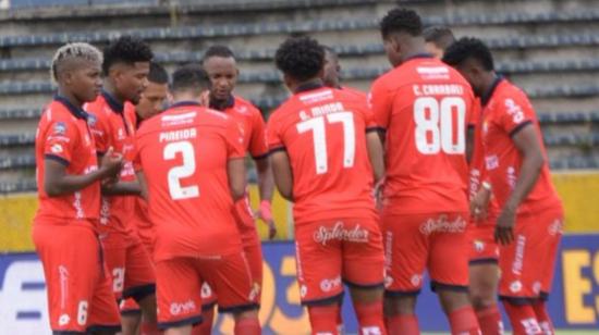 Los jugadores de El Nacional durante el partido ante Orense, el domingo 27 de octubre, en el estadio Atahualpa por la Fecha 11 de la LigaPro.