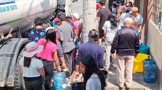 Feriado con cortes de agua en Quito: Estos son los barrios sin servicio este 31 de octubre