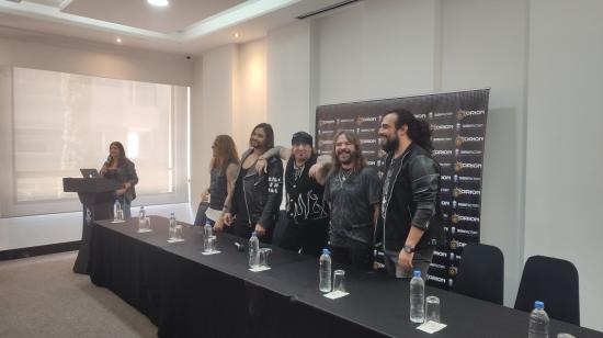 Integrantes de la banda Mago de OZ en una rueda de prensa en Quito, el 6 de noviembre de 2024.