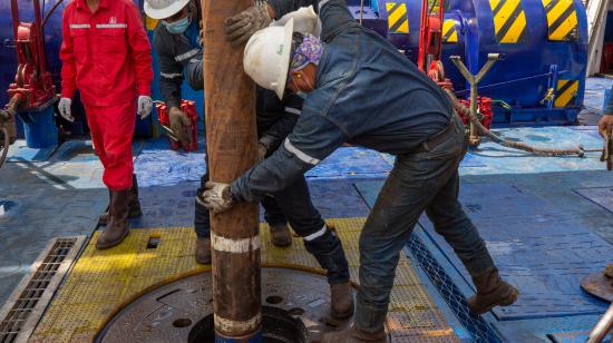 Torre de perforación en el campo Sacha, bloque 60, de Petroecuador, el 5 de noviembre de 2021.