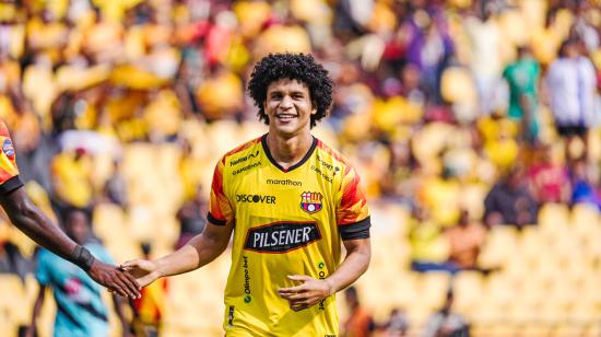 Eduard Bello celebra su gol, en el partido de Barcelona SC ante Cumbayá, el 10 de noviembre de 2024.