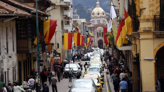 Calle Bolívar en el centro de Cuenca