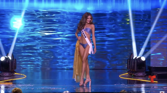 Mara Topic con el traje de baño en la preliminar de Miss Universo, 14 de noviembre de 2024.