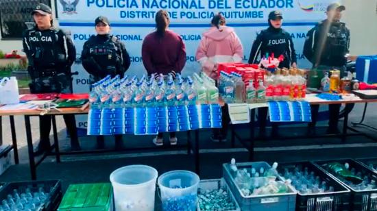 En Quito, botellas de whisky dejadas en basureros eran llenadas con licor adulterado y vendidas por WhatsApp