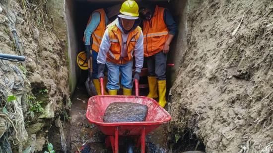 Ambato trabajos riesgos inundaciones